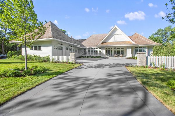 Driveway Concrete Repair in Athens